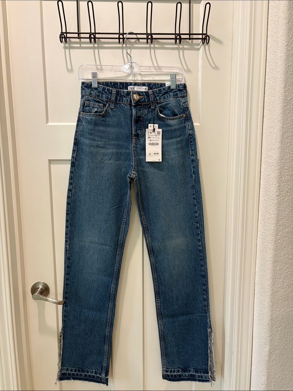 ZARA Women's Straight Leg Jeans in Medium Blue with Frayed Hem